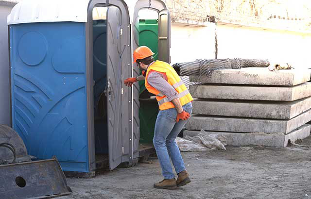 Benefits of Having a Porta Potty at Your Construction Site